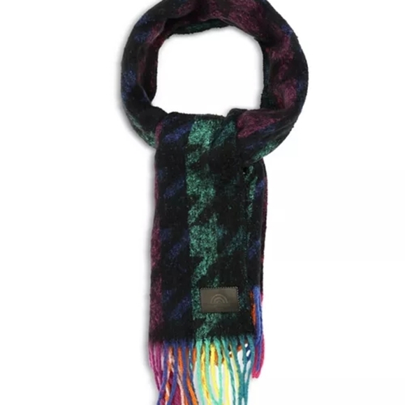 Kurt Geiger London
Rainbow Houndstooth Yarn Dye Scarf NWT - Picture 5 of 8